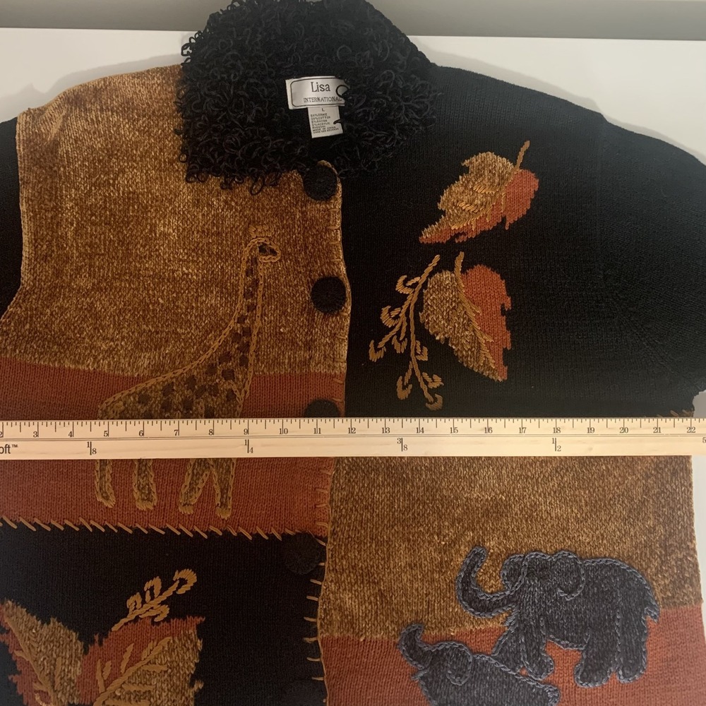 Lisa‎ International Sweater Size Large Safari Animals Patchwork - Picture 3 of 7